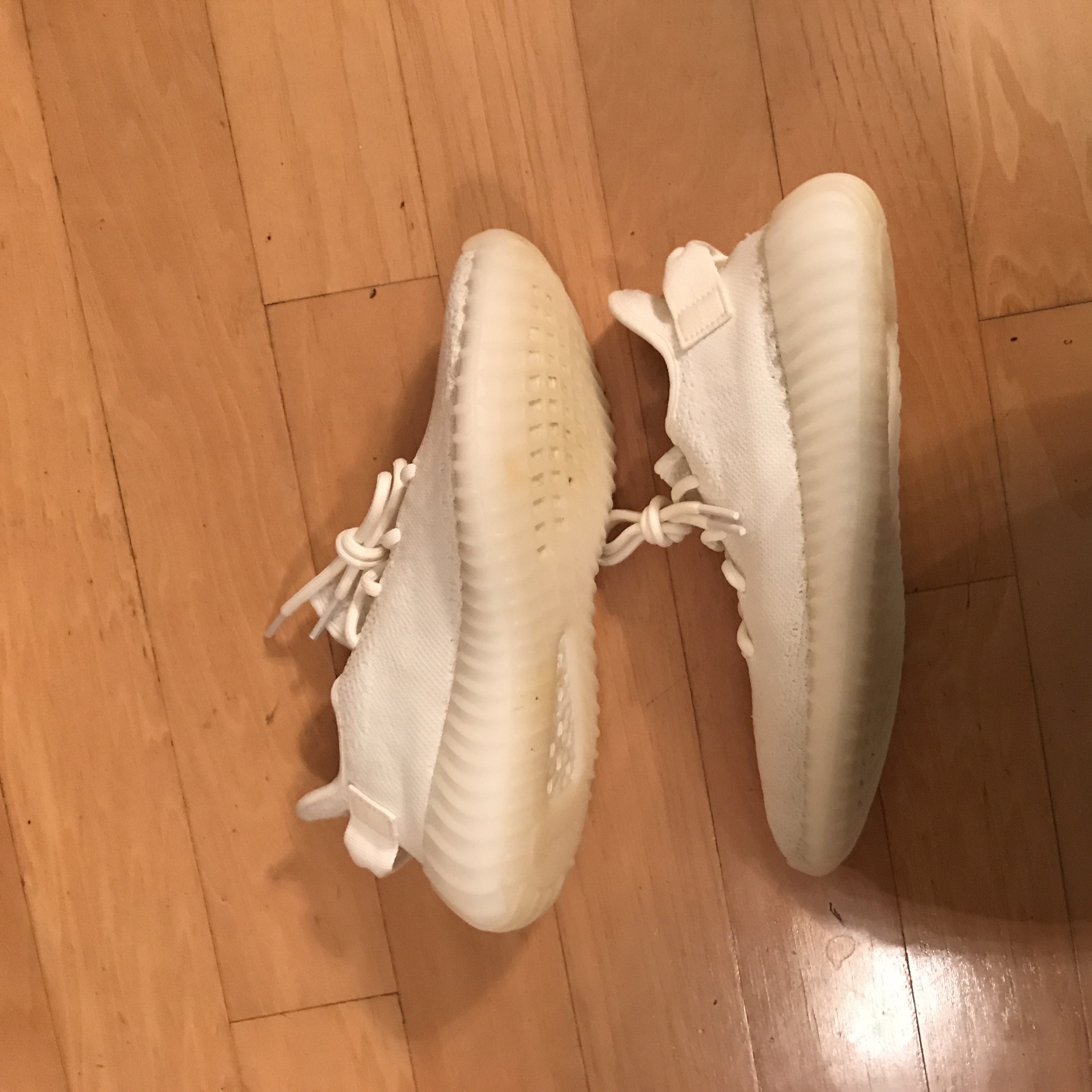 Yeezy boost 350 v2 Bred (black / red) from Yeezys boost Yen Chee